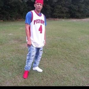 Meet your Posher, Charles